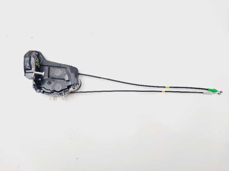 Recambio de cerradura puerta trasera derecha para toyota yaris city referencia OEM IAM 02014110F2  