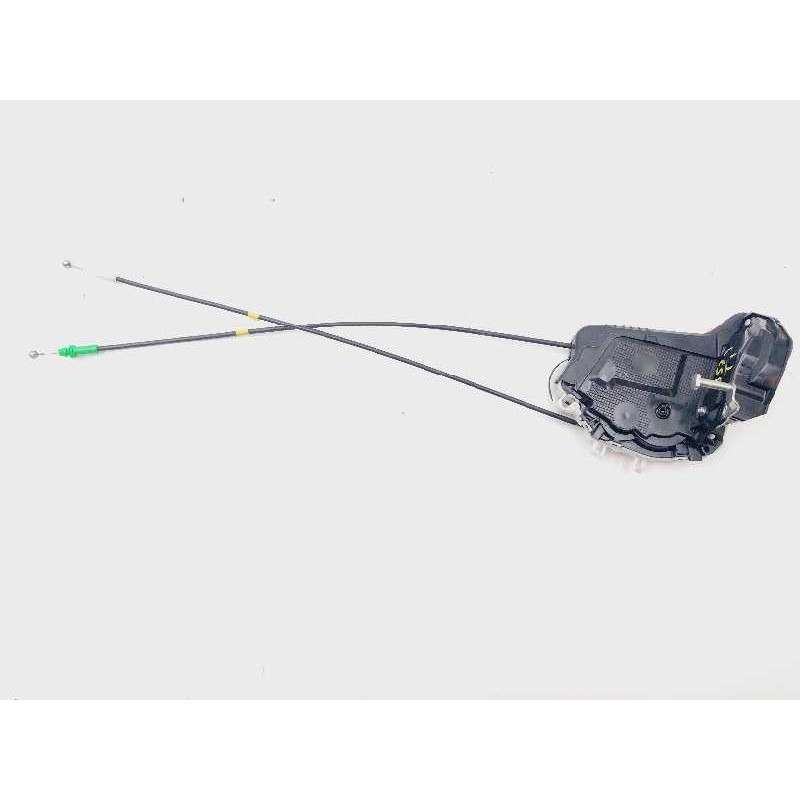 Recambio de cerradura puerta trasera izquierda para toyota yaris city referencia OEM IAM 02014120F2  