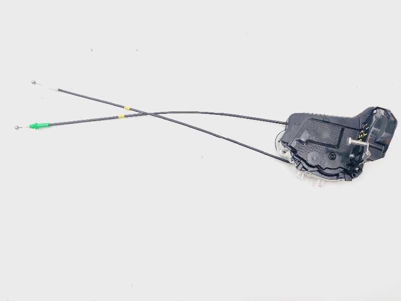 Recambio de cerradura puerta trasera izquierda para toyota yaris city referencia OEM IAM 02014120F2  
