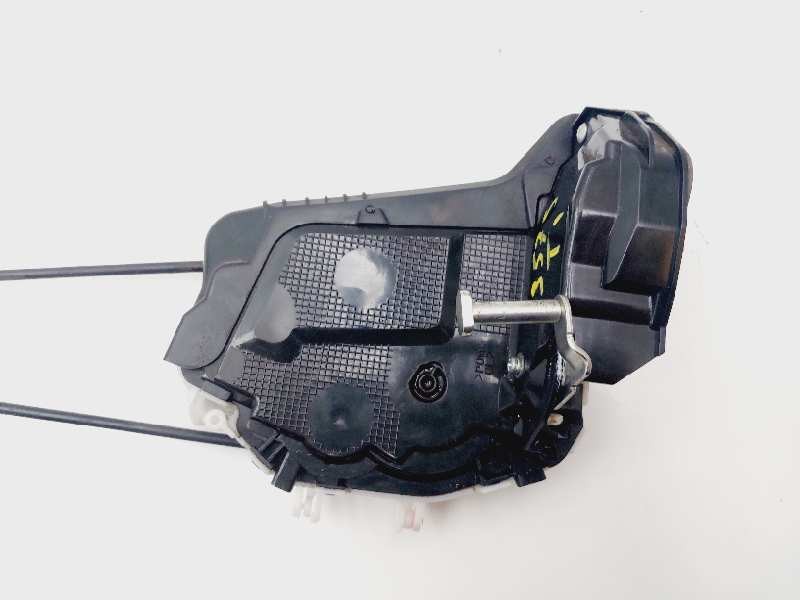 Recambio de cerradura puerta trasera izquierda para toyota yaris city referencia OEM IAM 02014120F2  