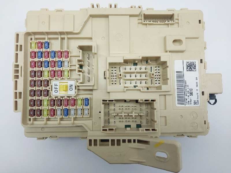 Recambio de caja reles / fusibles para hyundai i30 (pd) n referencia OEM IAM 91950S0010  