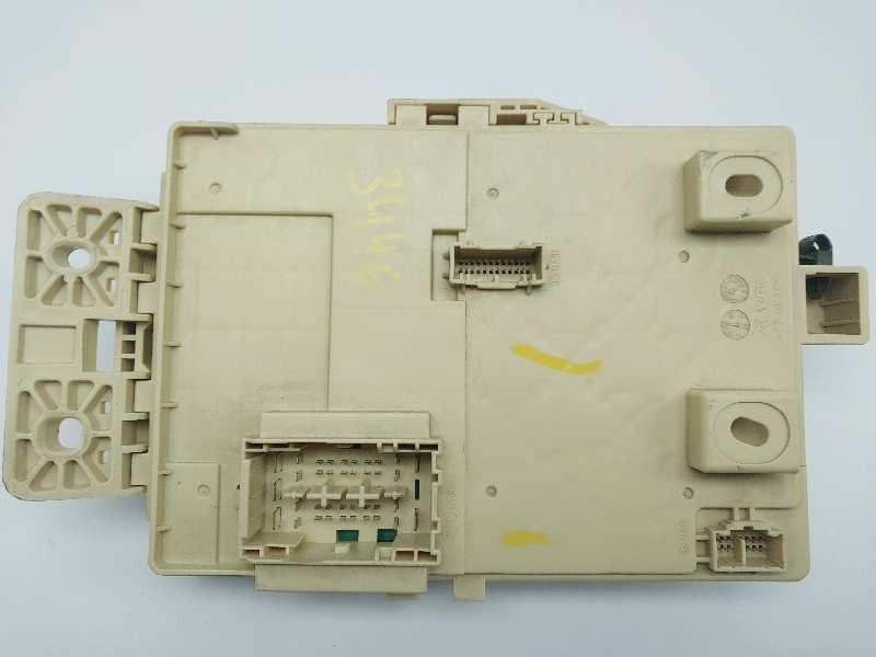 Recambio de caja reles / fusibles para hyundai i30 (pd) n referencia OEM IAM 91950S0010  