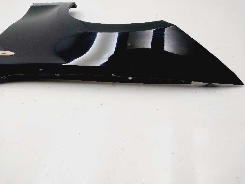 Recambio de aleta delantera izquierda para bmw serie 1 berlina (e81/e87) 118d referencia OEM IAM 41357133227  