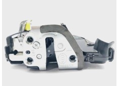 Recambio de cerradura puerta delantera izquierda para lexus ct 200h white edition referencia OEM IAM 6904042241  