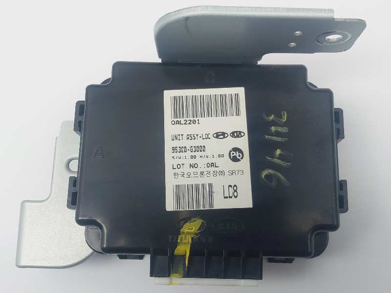 Recambio de modulo electronico para hyundai i30 (pd) n referencia OEM IAM 95300G3000  