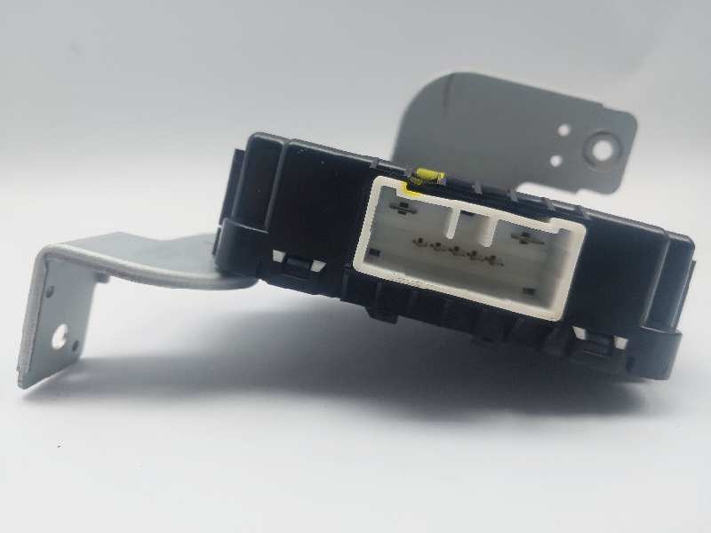 Recambio de modulo electronico para hyundai i30 (pd) n referencia OEM IAM 95300G3000  