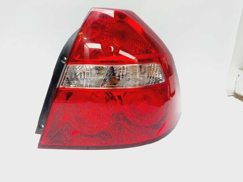 Recambio de piloto trasero derecho para chevrolet aveo ls referencia OEM IAM 96650615  