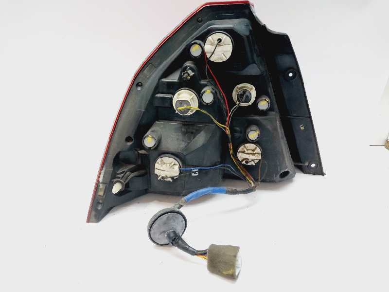 Recambio de piloto trasero derecho para chevrolet aveo ls referencia OEM IAM 96650615  