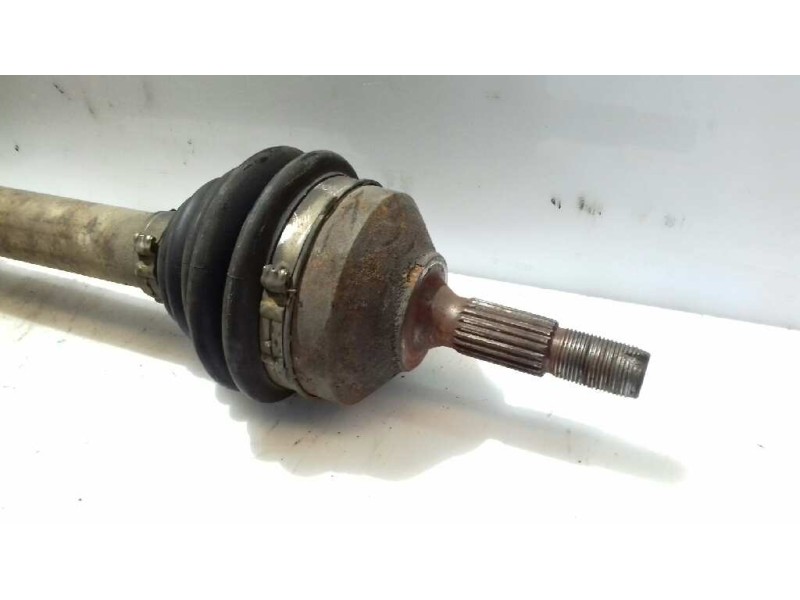 Recambio de transmision delantera izquierda para peugeot 206 berlina 1.9 diesel referencia OEM IAM  SIN ABS 