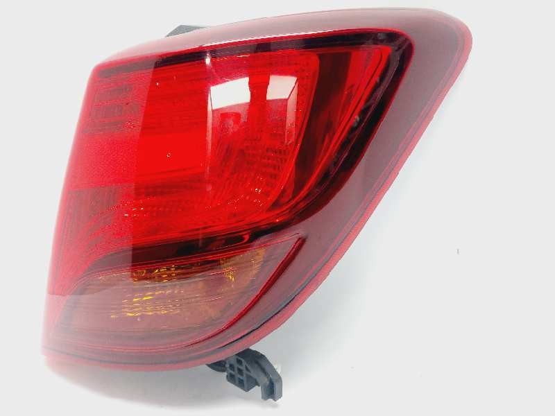 Recambio de piloto trasero derecho para toyota yaris city referencia OEM IAM 815510D600  