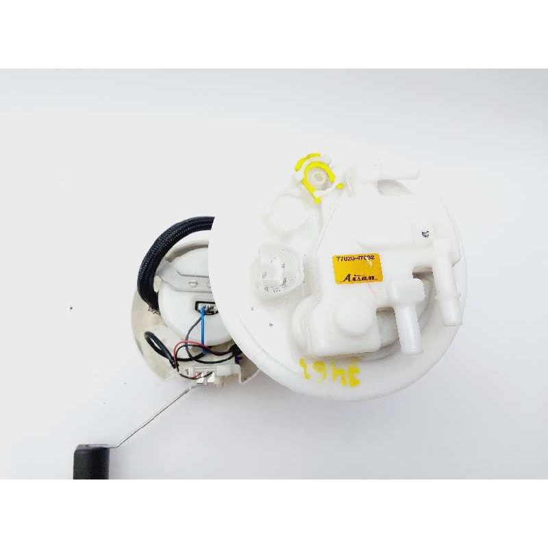 Recambio de bomba combustible para lexus ct 200h white edition referencia OEM IAM 7702047092  