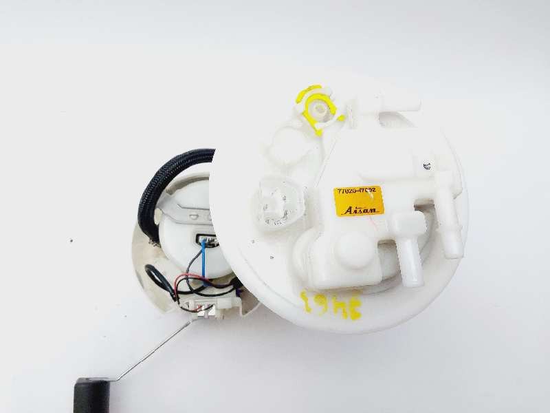 Recambio de bomba combustible para lexus ct 200h white edition referencia OEM IAM 7702047092  