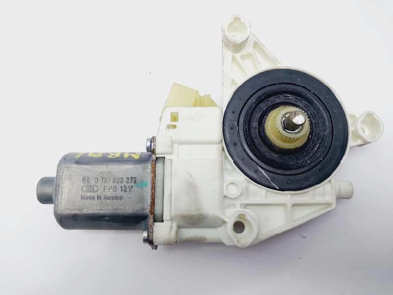 Recambio de motor elevalunas delantero izquierdo para mercedes-benz clase m (w164) referencia OEM IAM A2518200742  