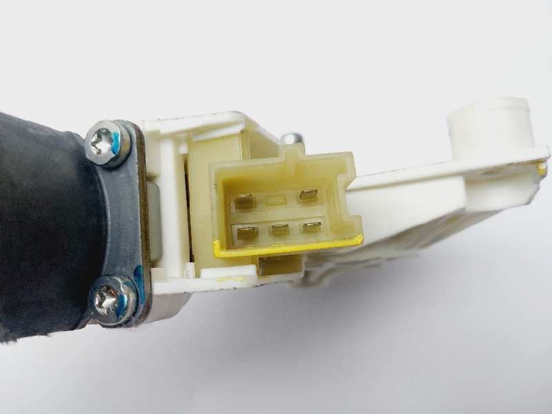 Recambio de motor elevalunas trasero derecho para mercedes-benz clase m (w164) referencia OEM IAM A2518200208  