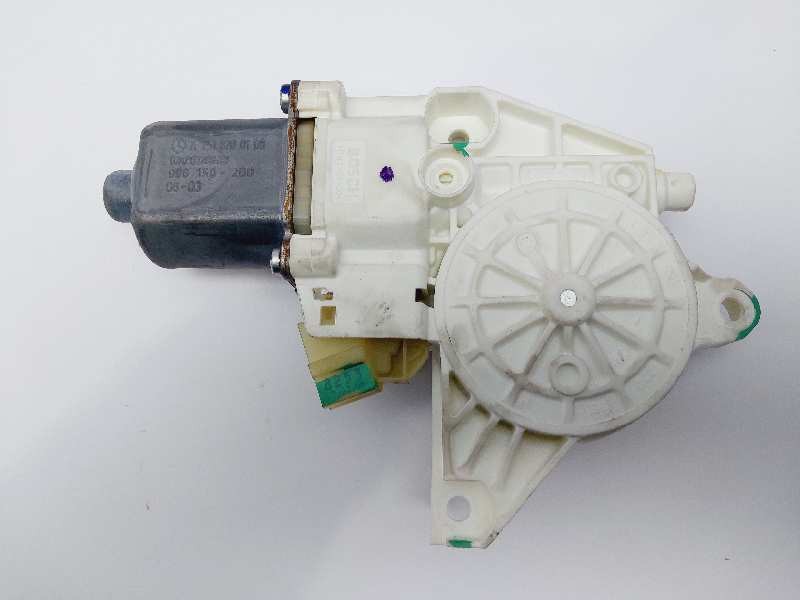 Recambio de motor elevalunas trasero izquierdo para mercedes-benz clase m (w164) referencia OEM IAM A2518200108  