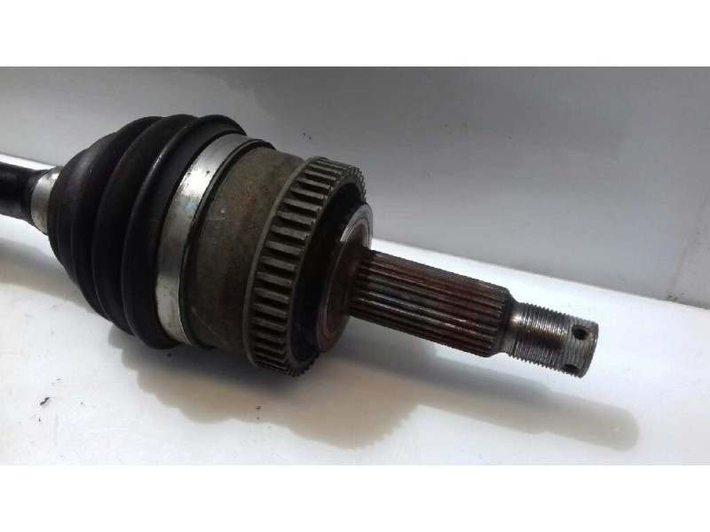 Recambio de transmision delantera derecha para kia sportage cup referencia OEM IAM  CON ABS 