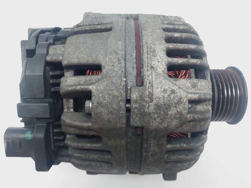 Recambio de alternador para volkswagen polo (9n1) trendline referencia OEM IAM 036903024D 0124325056 