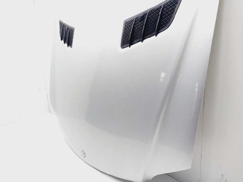 Recambio de capot para mercedes-benz clase m (w164) referencia OEM IAM A1648800057 A2514200077 