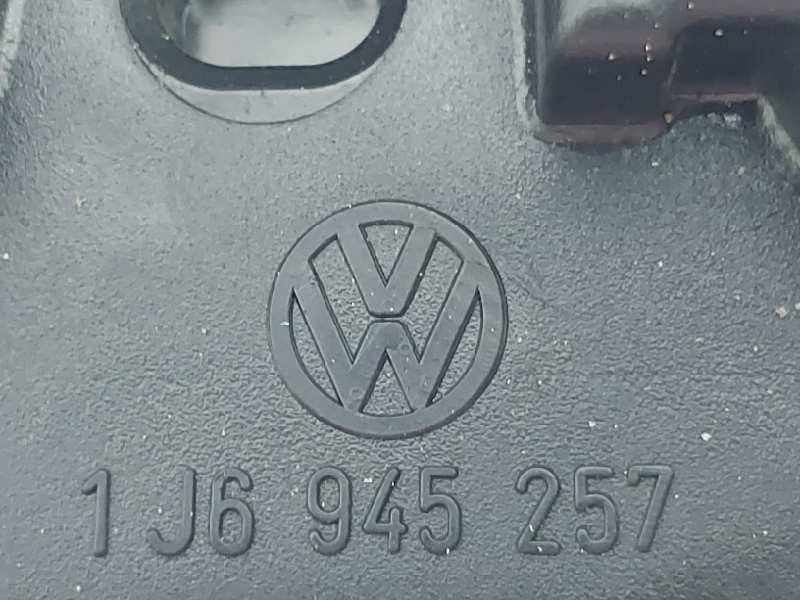 Recambio de piloto trasero derecho para volkswagen golf iv berlina (1j1) 25 aniversario referencia OEM IAM 1J6945257  