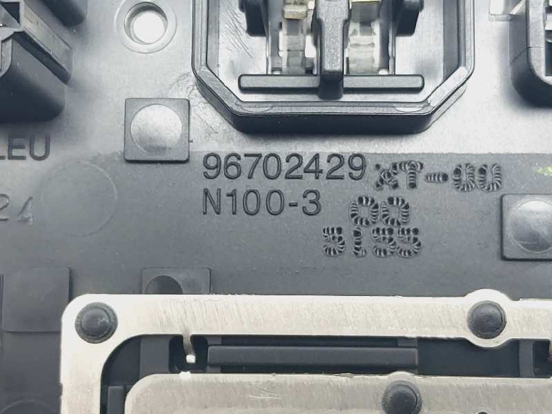 Recambio de luz interior para ds 5 style referencia OEM IAM 96702429  