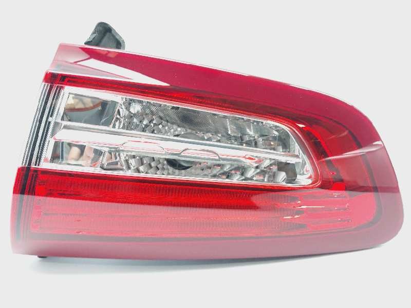 Recambio de piloto trasero derecho interior para ds 5 style referencia OEM IAM 9803167980 FR26220212 