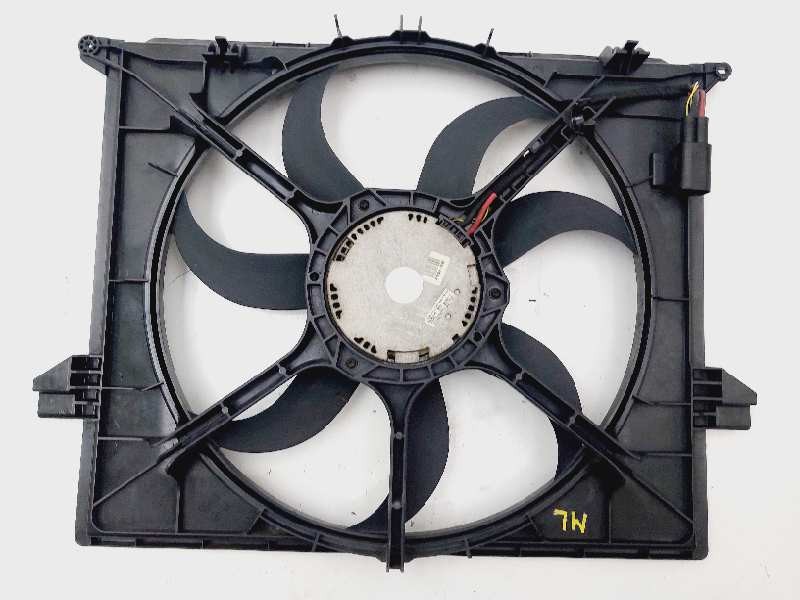 Recambio de electroventilador para mercedes-benz clase m (w164) referencia OEM IAM A1645000193 6726010002 