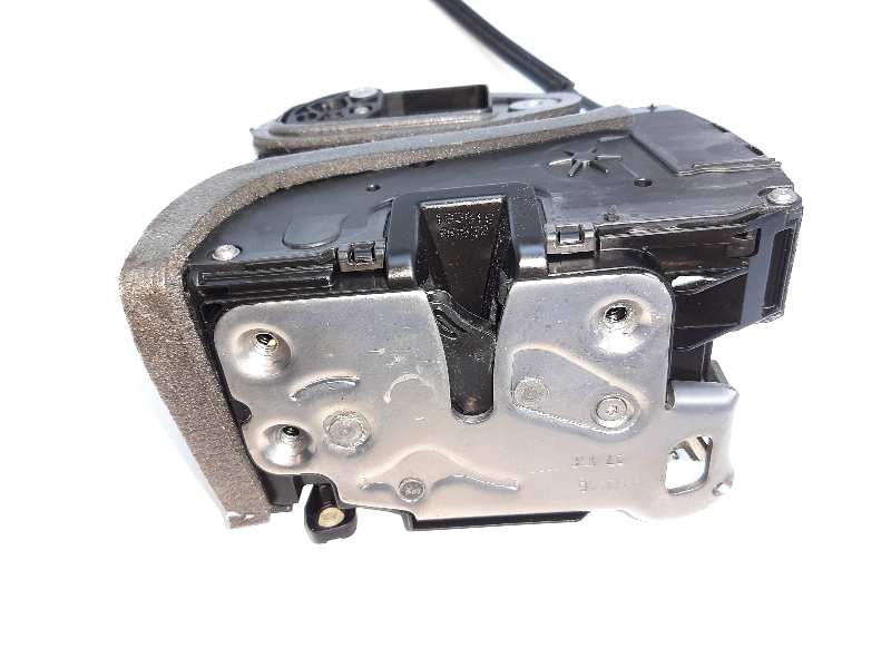 Recambio de cerradura puerta delantera izquierda para opel insignia grand sport excellence referencia OEM IAM 13597528  