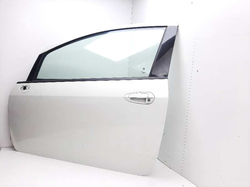 Recambio de puerta delantera izquierda para abarth punto (evo) (199) referencia OEM IAM   