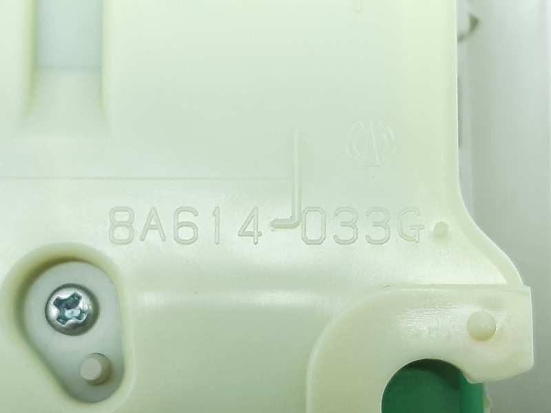 Recambio de luz interior para lexus ct 200h white edition referencia OEM IAM 8A614033G 1D111140G 