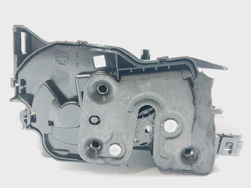 Recambio de cerradura puerta trasera izquierda para renault megane iv berlina 5p limited referencia OEM IAM 825039922R  