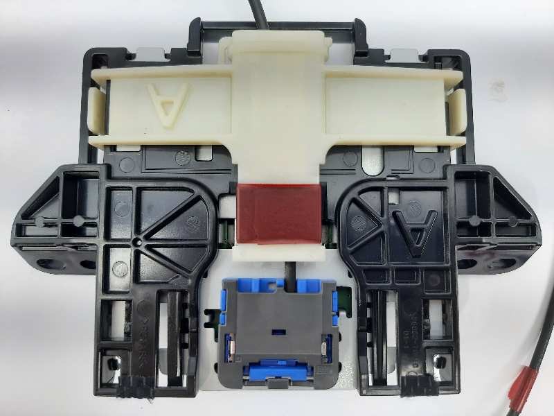 Recambio de modulo electronico para lexus ct 200h white edition referencia OEM IAM 8686078010C  