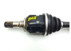Recambio de transmision delantera izquierda para toyota corolla (e12) 1.4 d-4d luna compact referencia OEM IAM    2