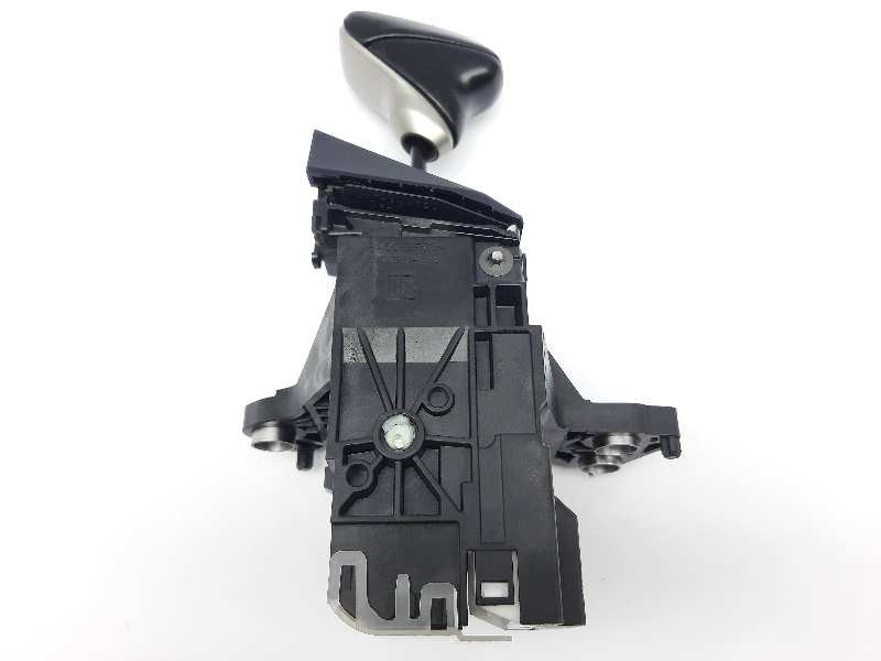 Recambio de palanca cambio para lexus ct 200h white edition referencia OEM IAM 75C833LHD  