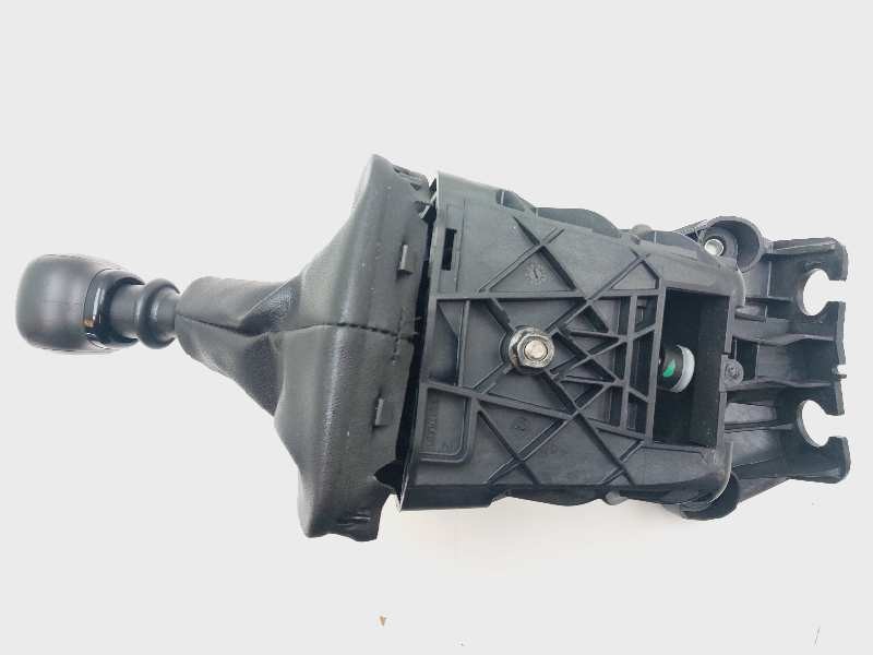 Recambio de palanca cambio para peugeot partner referencia OEM IAM 9814762080  