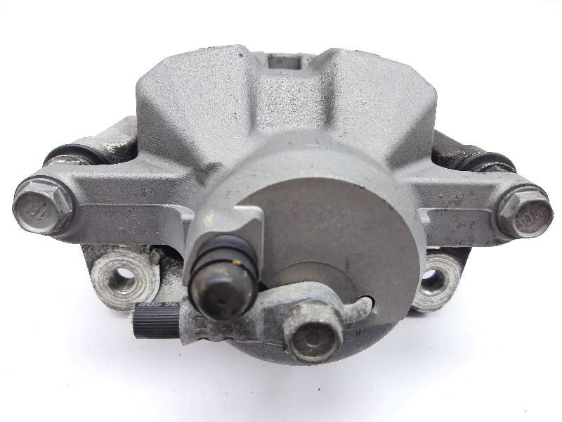 Recambio de pinza freno delantera izquierda para lexus ct 200h white edition referencia OEM IAM 4775047060  