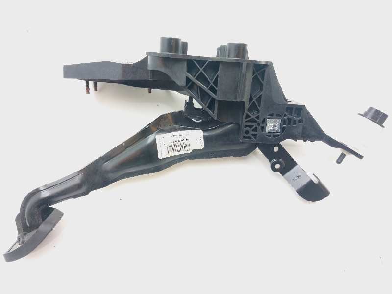 Recambio de pedal freno para peugeot partner referencia OEM IAM 9829234680  
