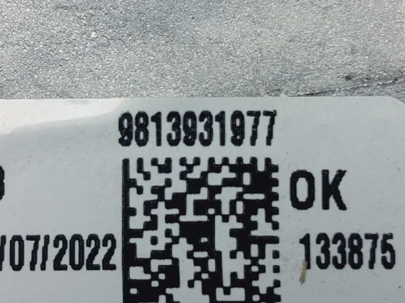 Recambio de palanca freno de mano para peugeot partner referencia OEM IAM 9813931977  