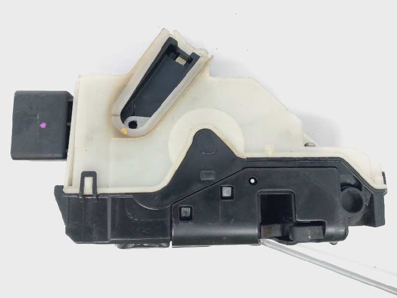 Recambio de cerradura puerta delantera derecha para ds 5 style referencia OEM IAM 9686919380  