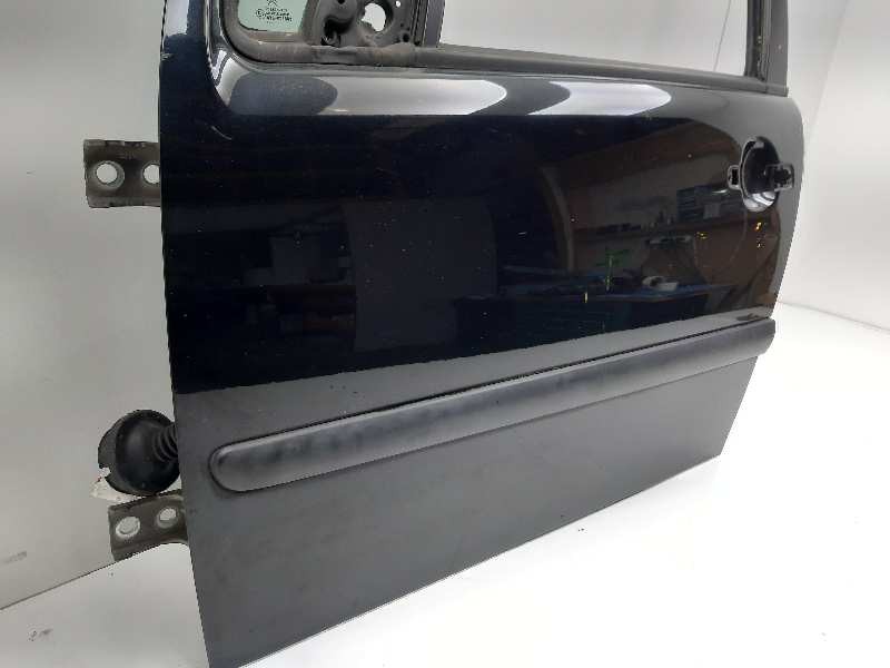 Recambio de puerta delantera izquierda para citroën c3 1.1 furio referencia OEM IAM   