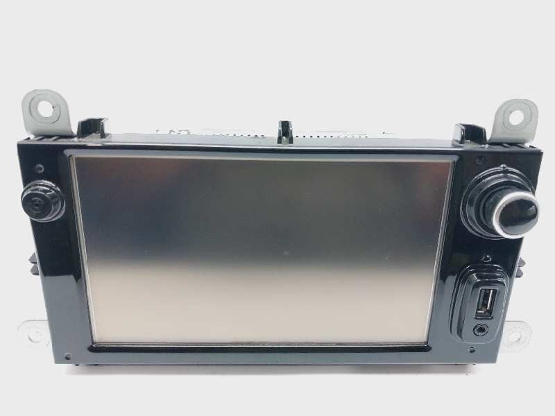 Recambio de sistema audio / cd para renault clio iv limited referencia OEM IAM 281157941R  