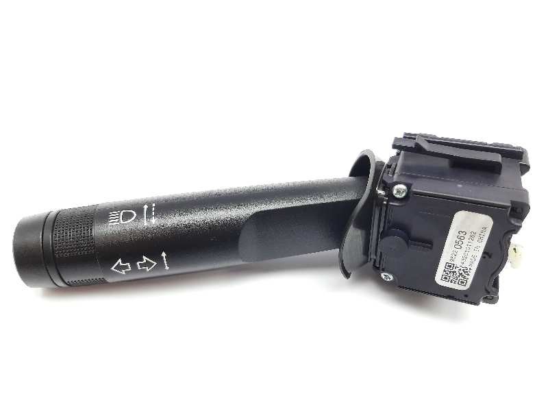 Recambio de mando intermitentes para opel insignia berlina selective referencia OEM IAM 95220563  