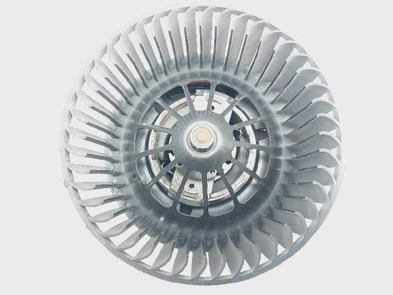 Recambio de motor calefaccion para ford focus lim. (cb8) sport referencia OEM IAM AV6N18456AA  