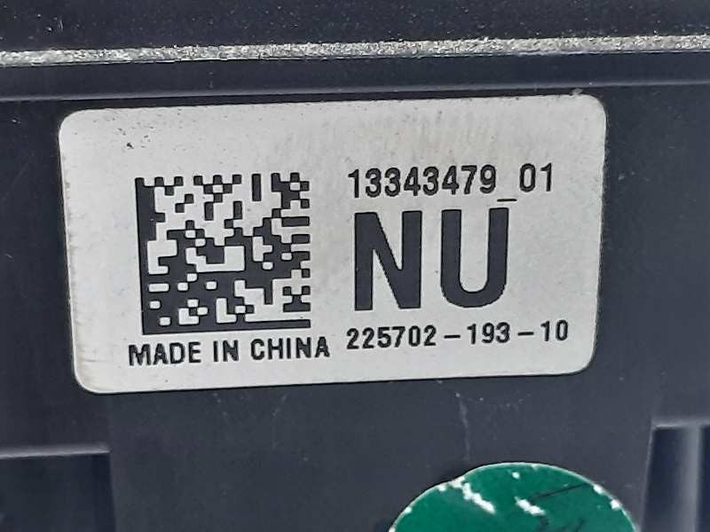 Recambio de caja reles / fusibles para opel insignia sports tourer edition referencia OEM IAM 1334347901  