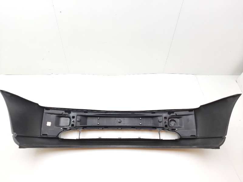 Recambio de paragolpes delantero para ford fiesta berlina referencia OEM IAM   