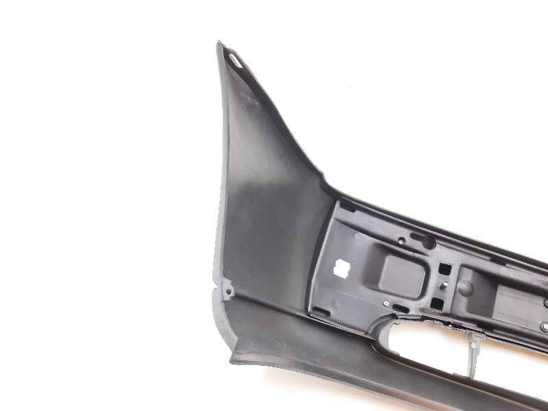 Recambio de paragolpes delantero para ford fiesta berlina referencia OEM IAM   