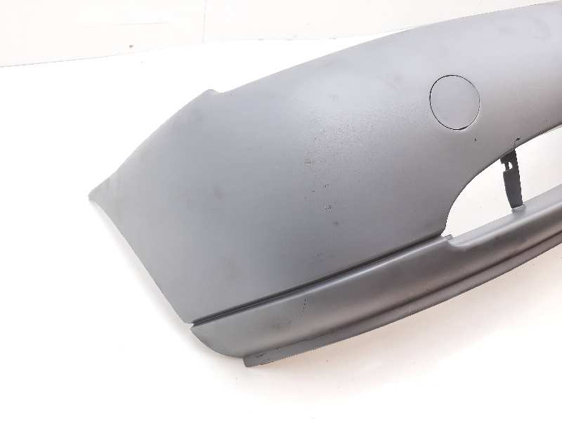 Recambio de paragolpes delantero para ford fiesta berlina referencia OEM IAM   