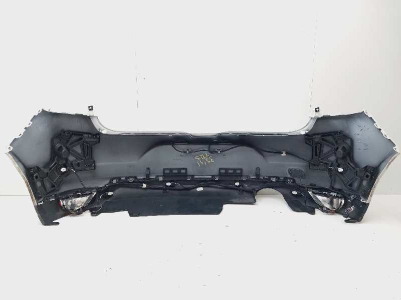 Recambio de paragolpes trasero para renault megane iv berlina 5p limited referencia OEM IAM 850221403R  