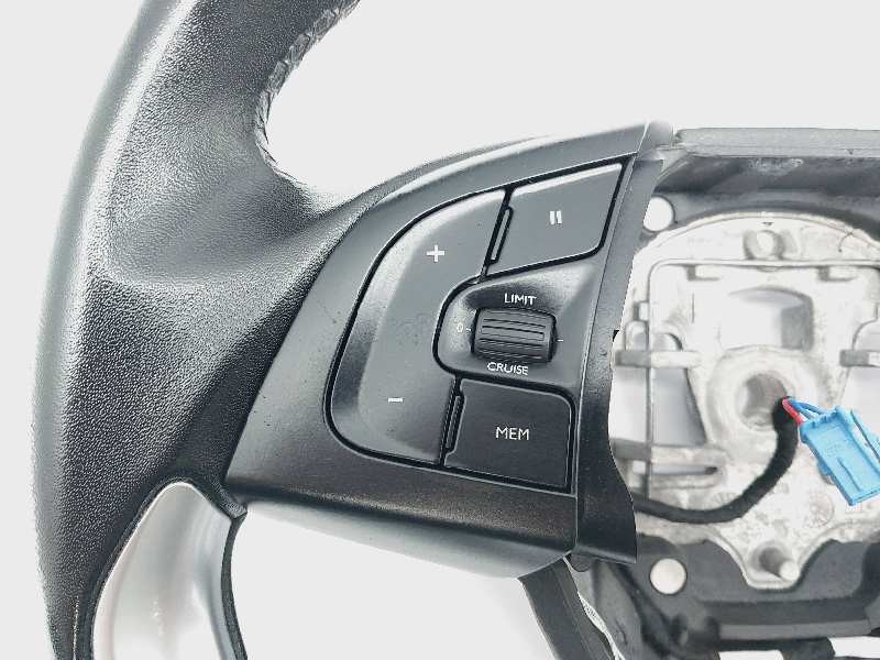 Recambio de volante para ds 5 style referencia OEM IAM 98085005ZD 98002840XX 0060027812