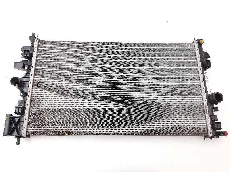 Recambio de radiador agua para opel insignia sports tourer edition referencia OEM IAM 13241725 S8112001 