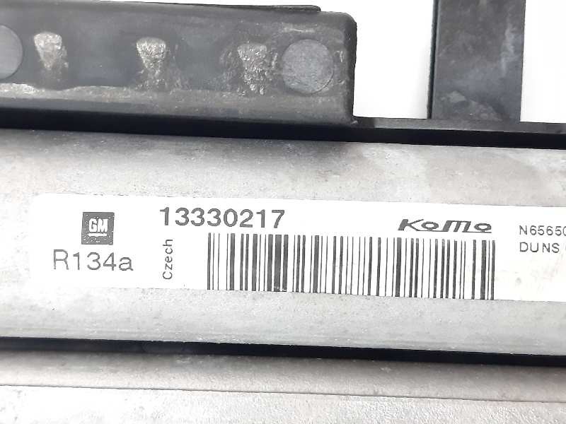 Recambio de condensador / radiador aire acondicionado para opel insignia sports tourer edition referencia OEM IAM 13330217  